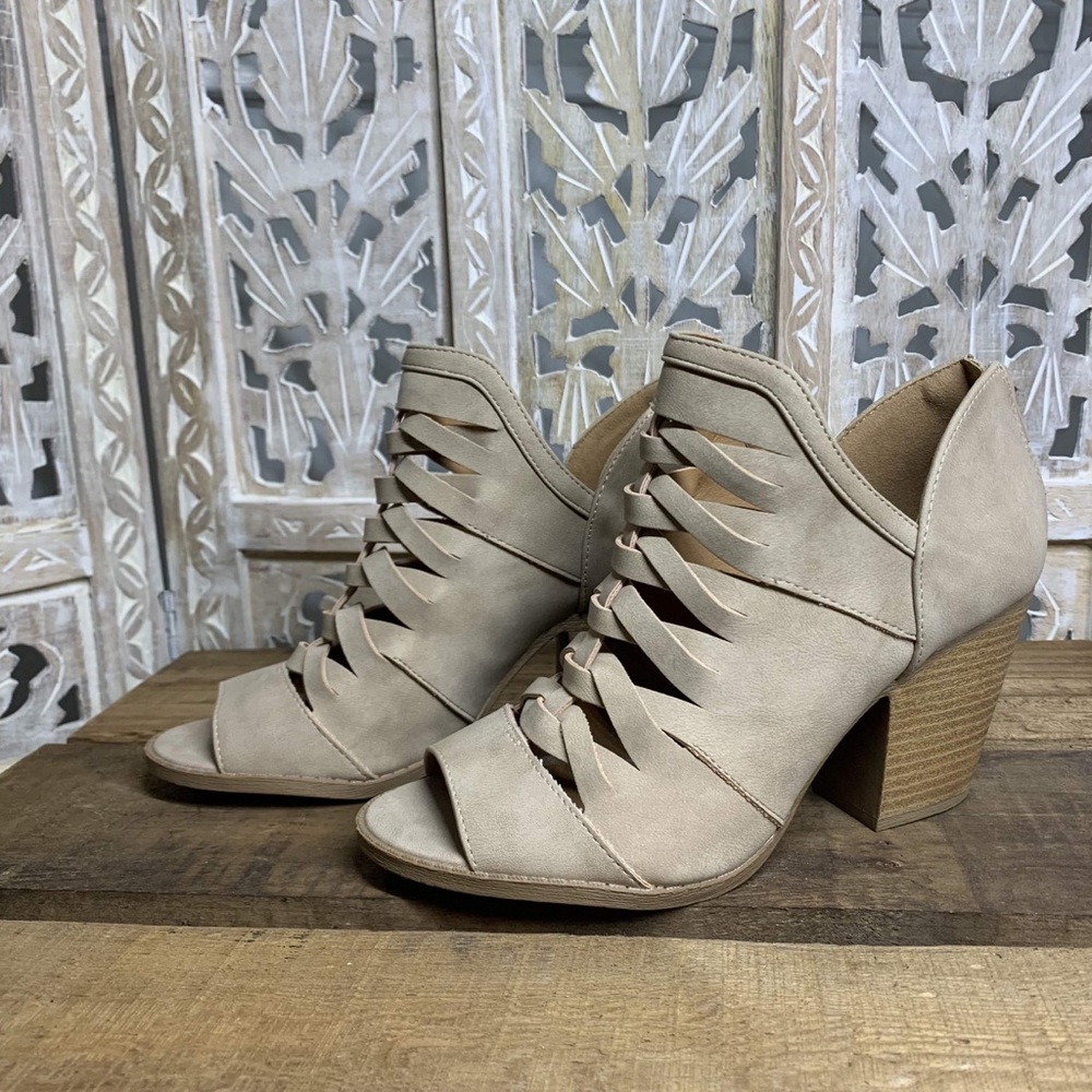 NWT Peep Toe Booties